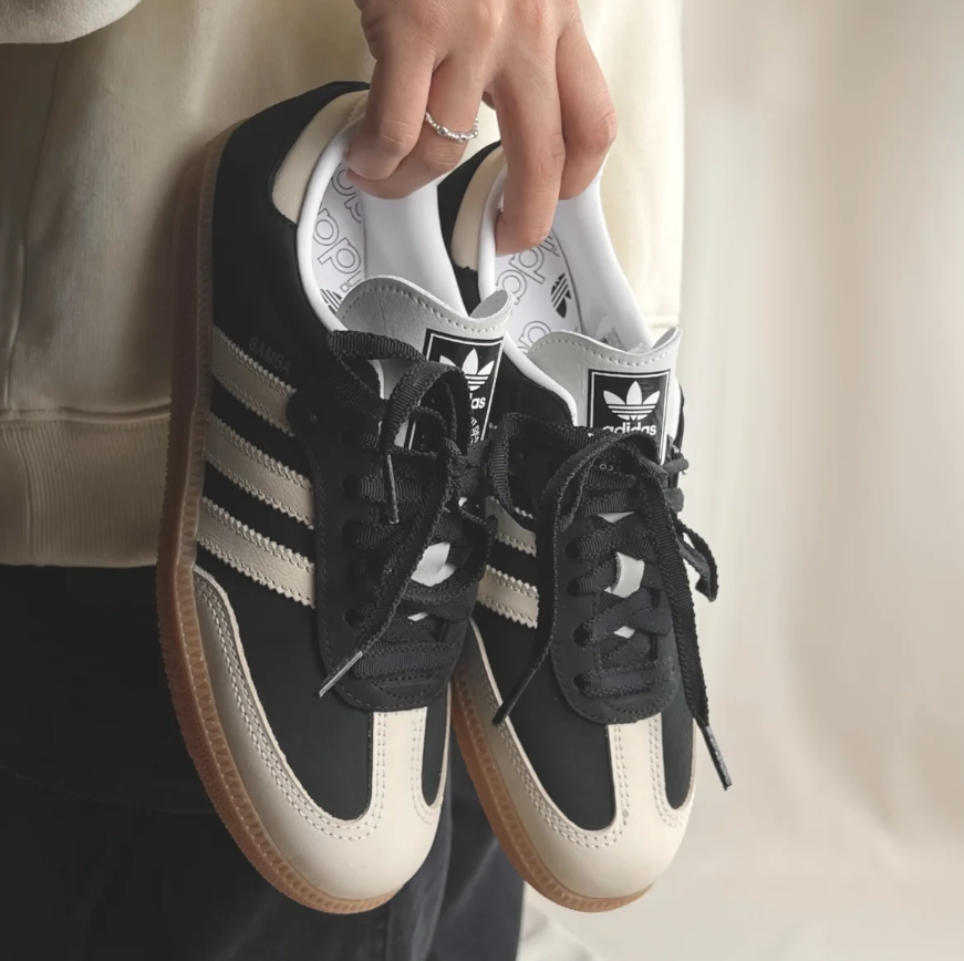 Adidas Samba: O que faz deste clássico um tênis essencial no mundo dos sneakers?